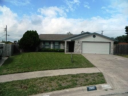 1st image of 2602 Amber Ct