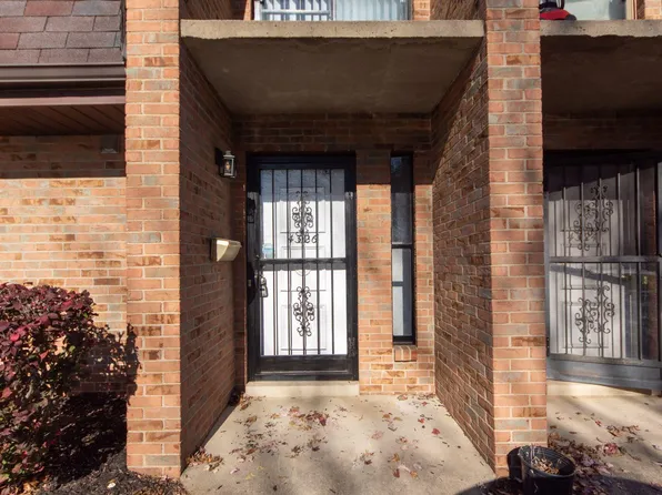 4326 Chateau Morse Dr, Columbus, OH 43231