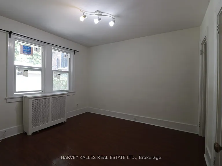 6 Poplar Plains Cres #MAIN — Photo 14