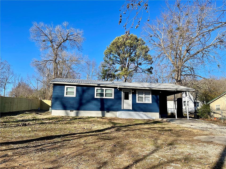 1st image of 604 Lakeview Dr