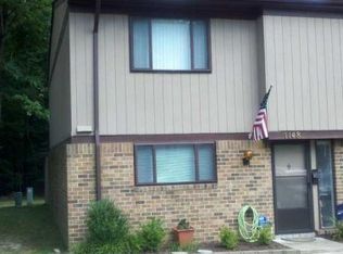 1148 Willow Green Dr, Newport News, VA 23602