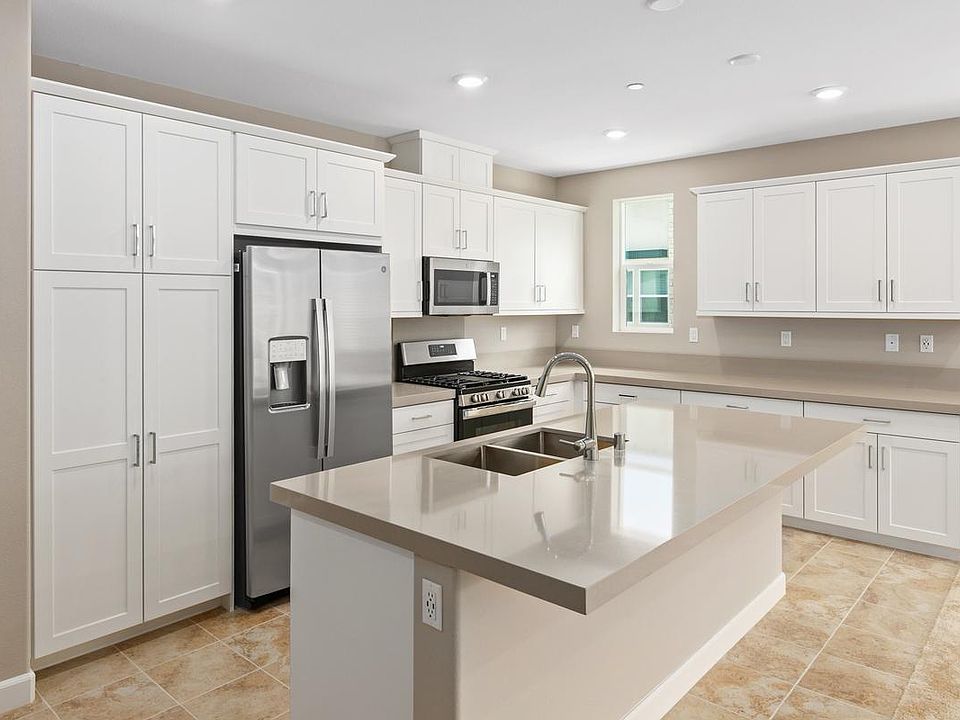 1st image of 10452 Walden Way