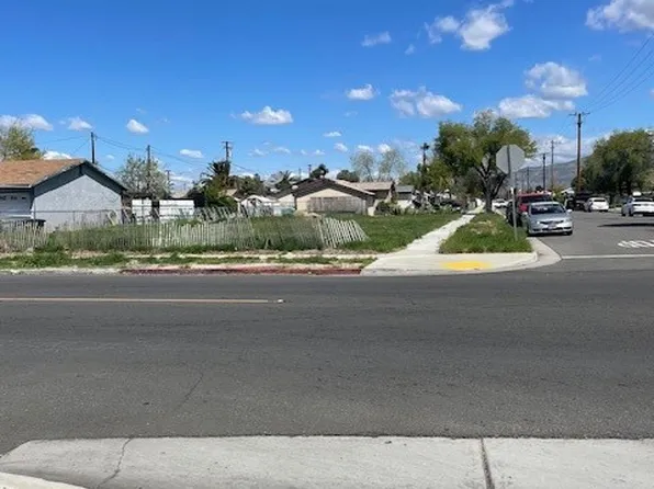 257 Alessandro St, Hemet, CA 92543