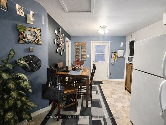 5th image of 115 Prince Albert St
