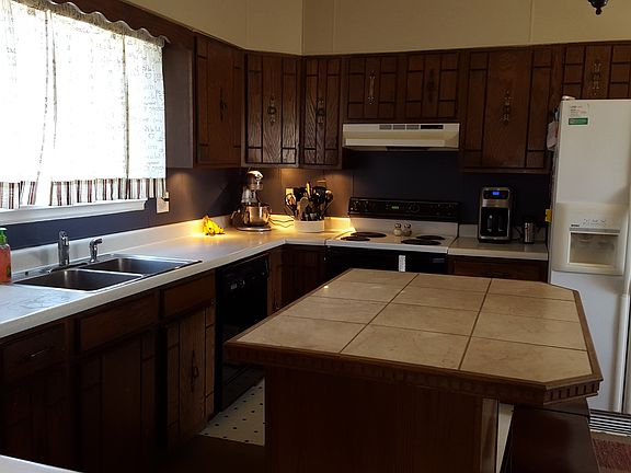 spacious kitchen