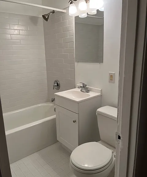 550 Harding Pl #D105 — Photo 5