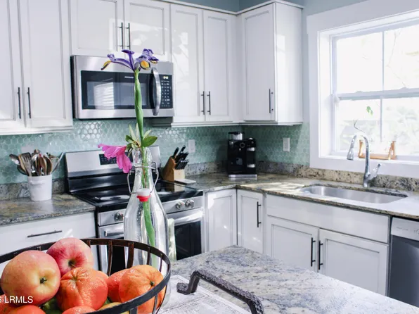 54 Gadwall Dr W, Beaufort, SC 29907
