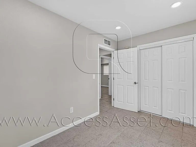 23963 Lodge Dr — Photo 14