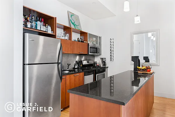 Sold by Leslie J. Garfield | media 21