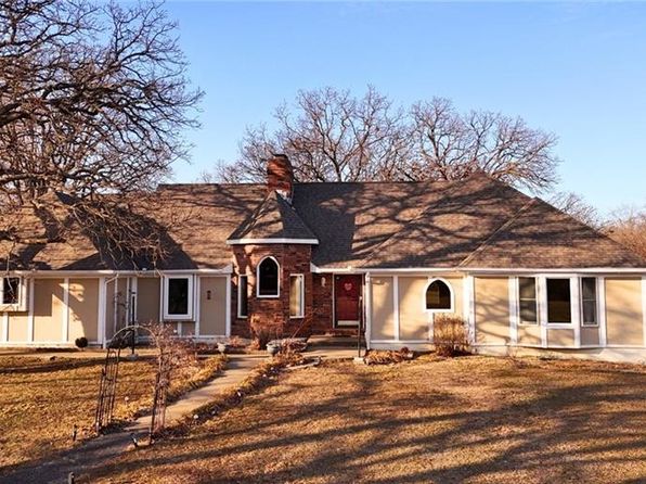 14485 E Quail Rd, Nevada, MO 64772
