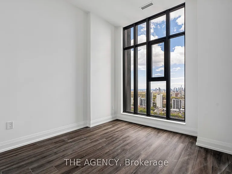 20 Soudan Ave #Penthouse 03 — Photo 27