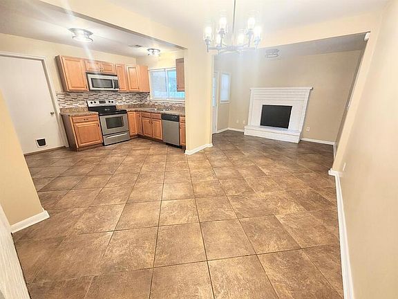 2nd image of 3601 Van Buren Dr