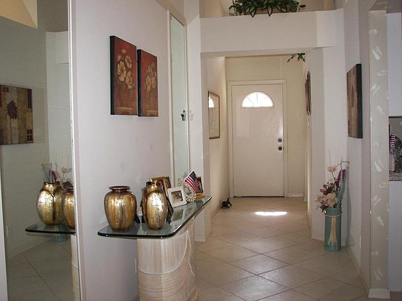Home For Sale In Sweetwater