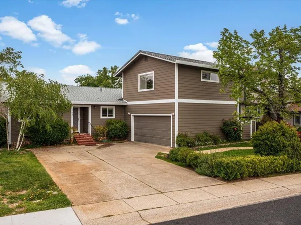 168 Arcadia Dr, Grass Valley, CA 95945