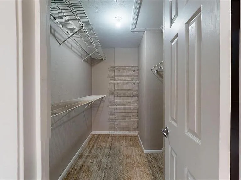 202 Pine Cone Trl — Photo 25