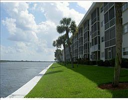 1st image of 20 Yacht Club Dr APT 205