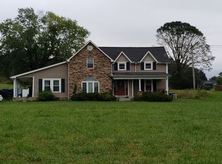 263 New Hope Rd, Hilham, TN 38568