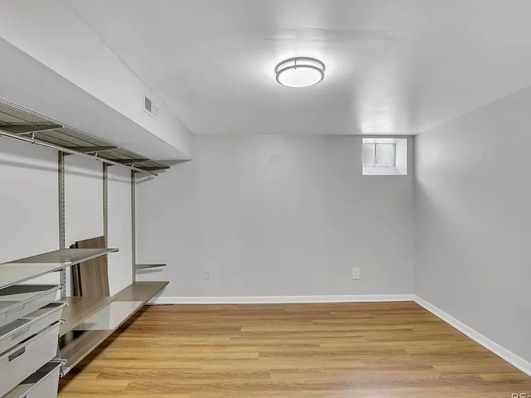 1230 Magnolia St — Photo 9