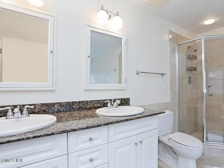 51 Forest Ave #26 — Photo 14