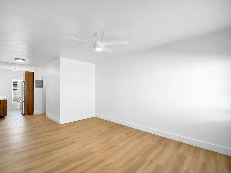 1044 Pennsylvania Ave #11 — Photo 4