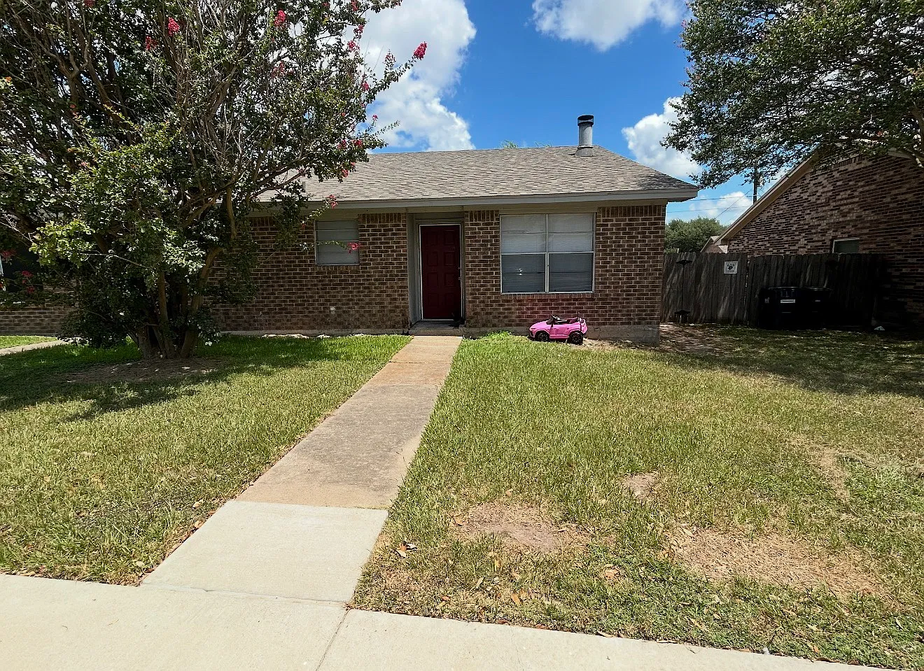 3 bed, 1141 sqft, $1,295 — Photo 1