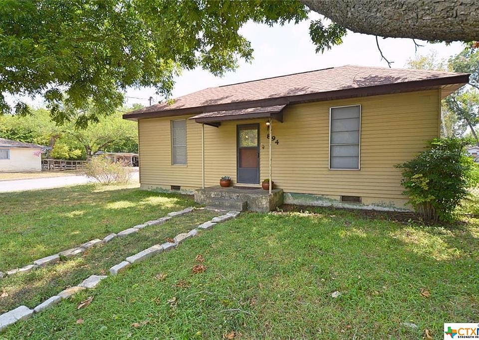 1st image of 894 Oasis St