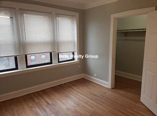 1706 W Lunt Ave #3, Chicago, IL 60626