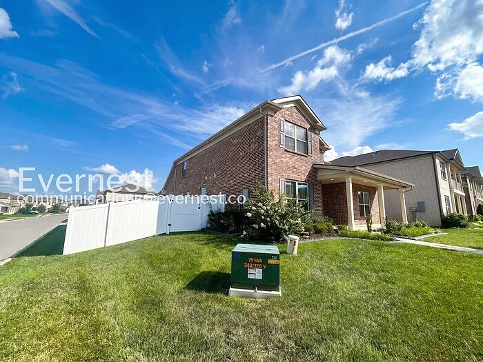 732 Prescott Ln — Photo 33