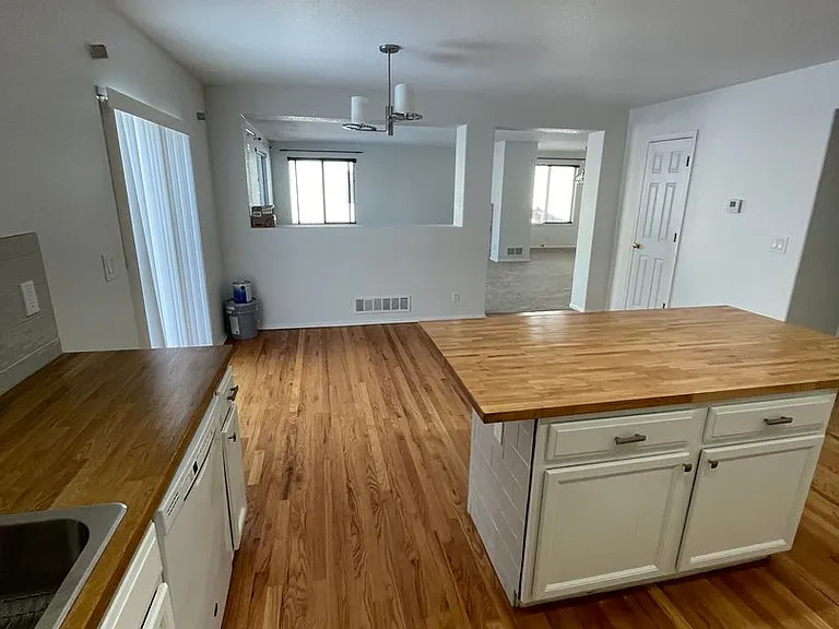 2965 E 109th Ave — Photo 59