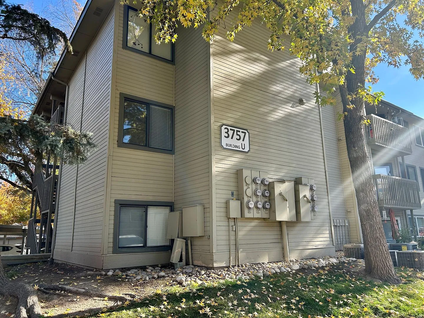 Contemporary 2 Bedroom Condo in the Heart of SE Boise | W,S,T & Cable Included!! — Photo 3