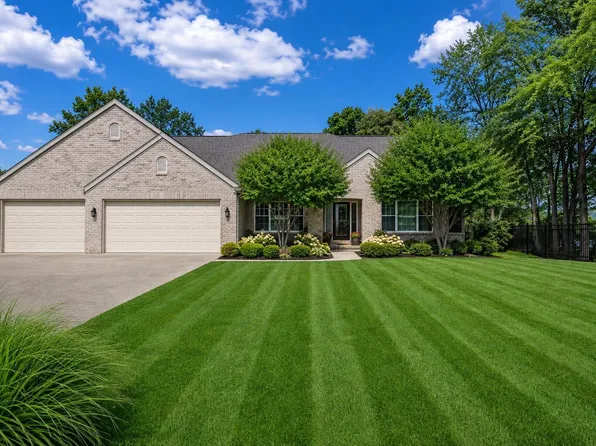 4320 Cottage Ave, Mishawaka, IN 46544