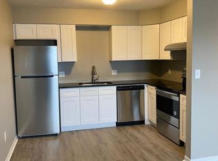 1024 North Rd #C09, Fenton, MI 48430