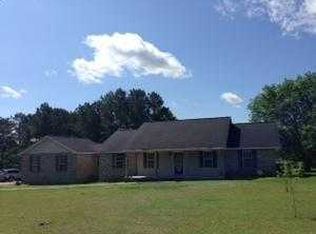 12061 Hand Rd, Collinsville, MS 39325