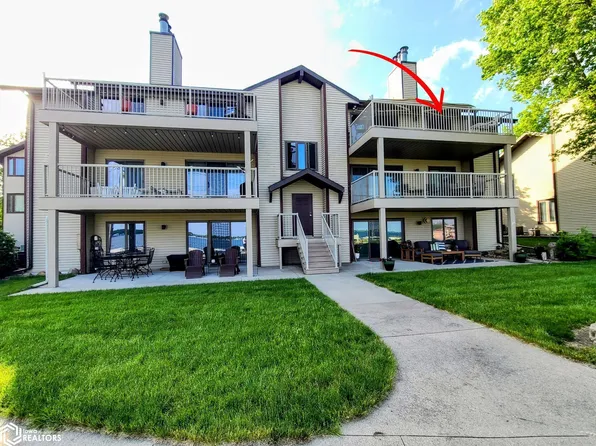 120 Clark Rd #B-13, Clear Lake, IA 50428