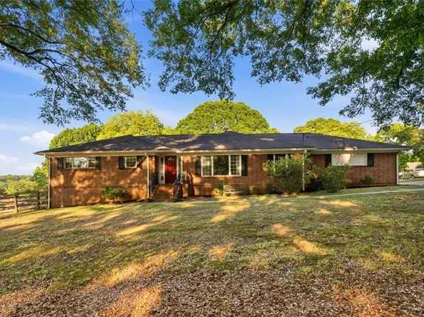 5569 Fessenden Ave, Austell, GA 30106