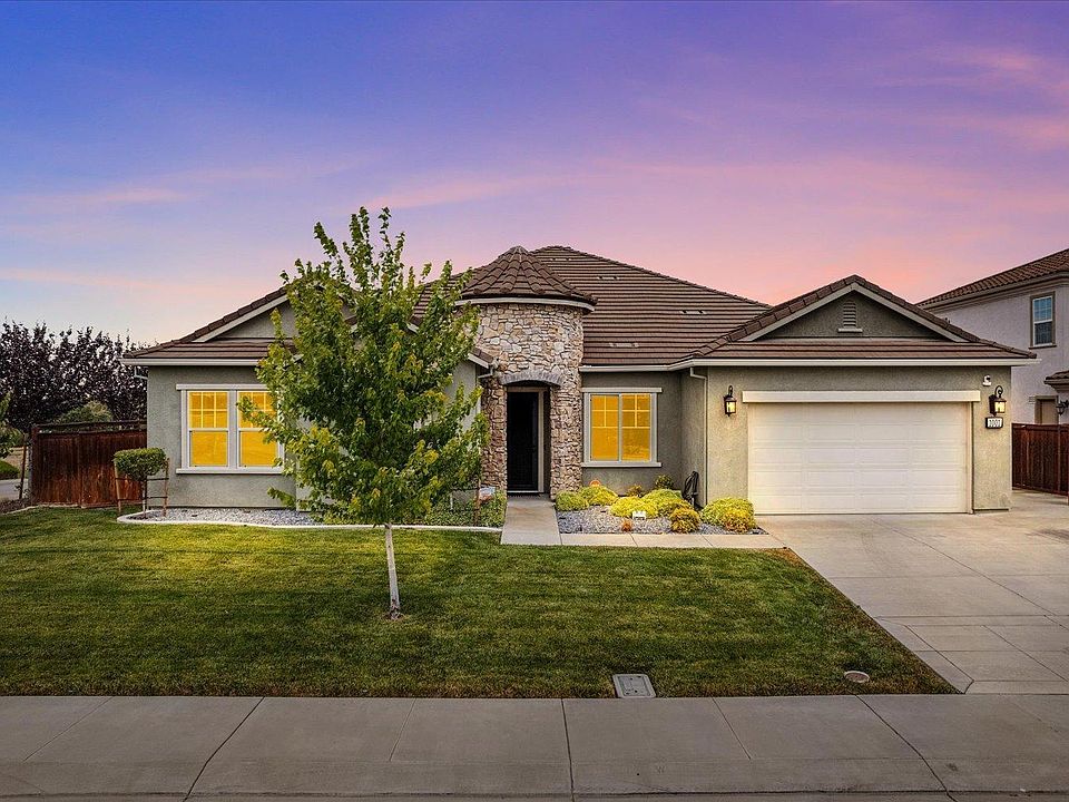 1st image of 1001 Green Leaf Court
