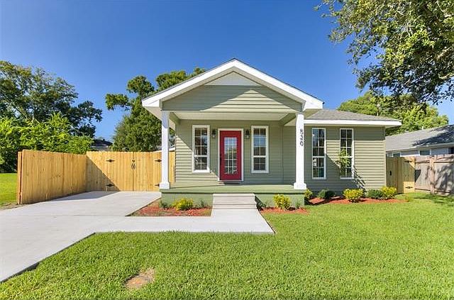 1st image of 520 Radiance Ave