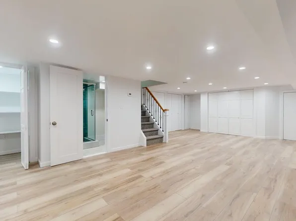 88-37 62nd Drive image 49 of 64