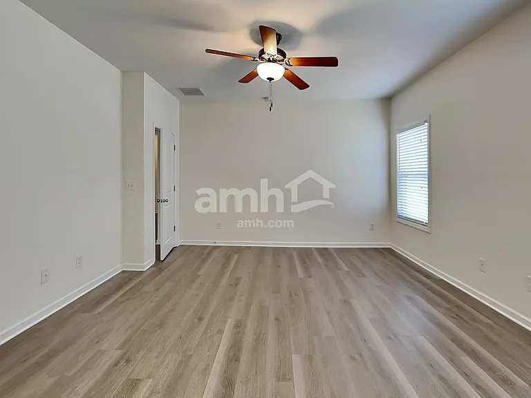 3857 Cameron Trl SE — Photo 9