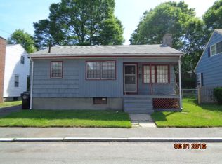 25 Abbott St, Salem, MA 01970