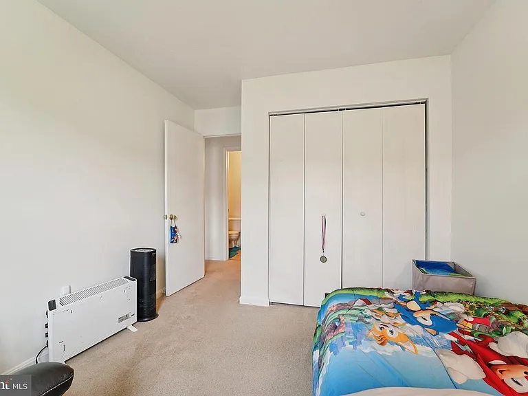 7206 Rutherford Green Cir — Photo 26