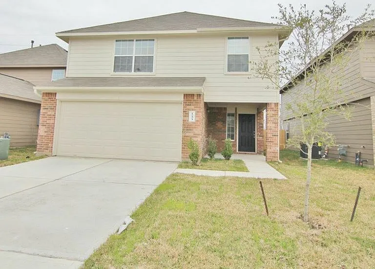 12423 Gemma Ln — Photo 3