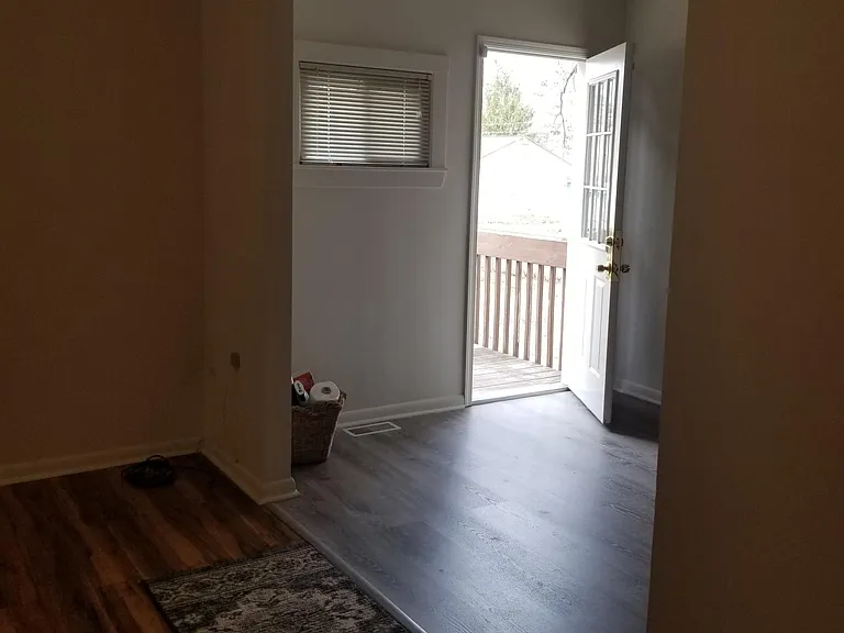 332 Dennis Ave — Photo 18