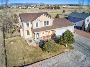 175 S Golfwood Dr W, Pueblo West, CO 81007