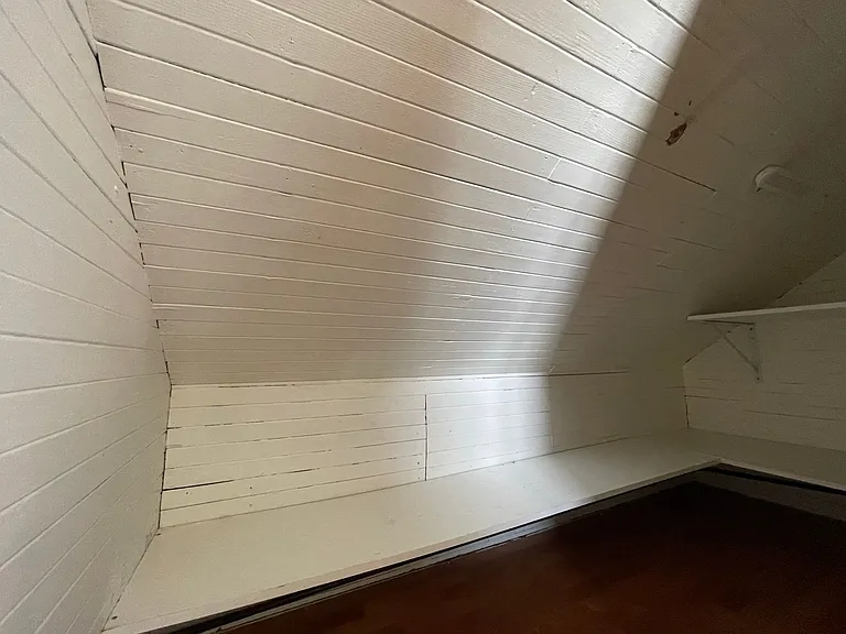 Clark Mansion- 11 Unit — Photo 15