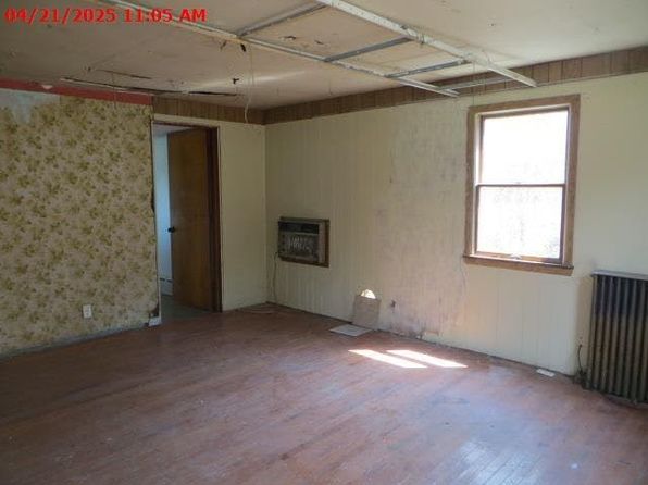 1008 38th St, Northern Cambria, PA 15714