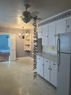 305 East Parrish Drive - 1 — Photo 4