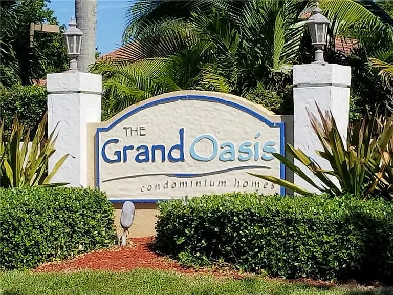 5641 Riverside Dr #306B1 — Photo 22