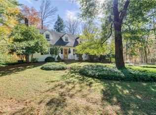 9 Wilbur Rd, Suffern, NY 10901