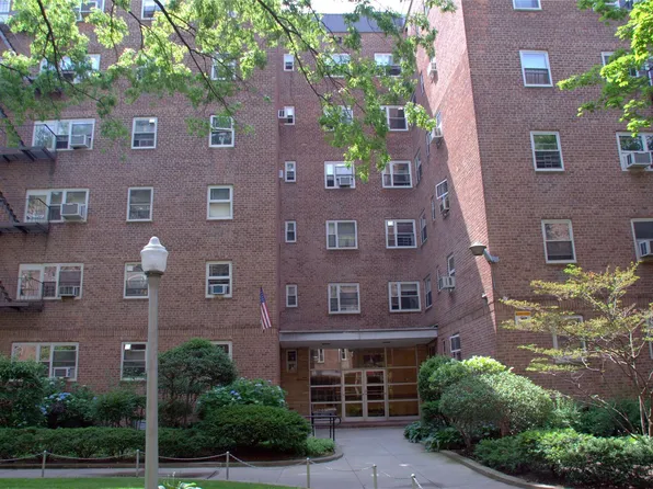 44-59 Kissena Boulevard #6N, Flushing, NY 11355